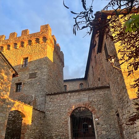 Castel Pietraio Villa Monteriggioni Bagian luar foto