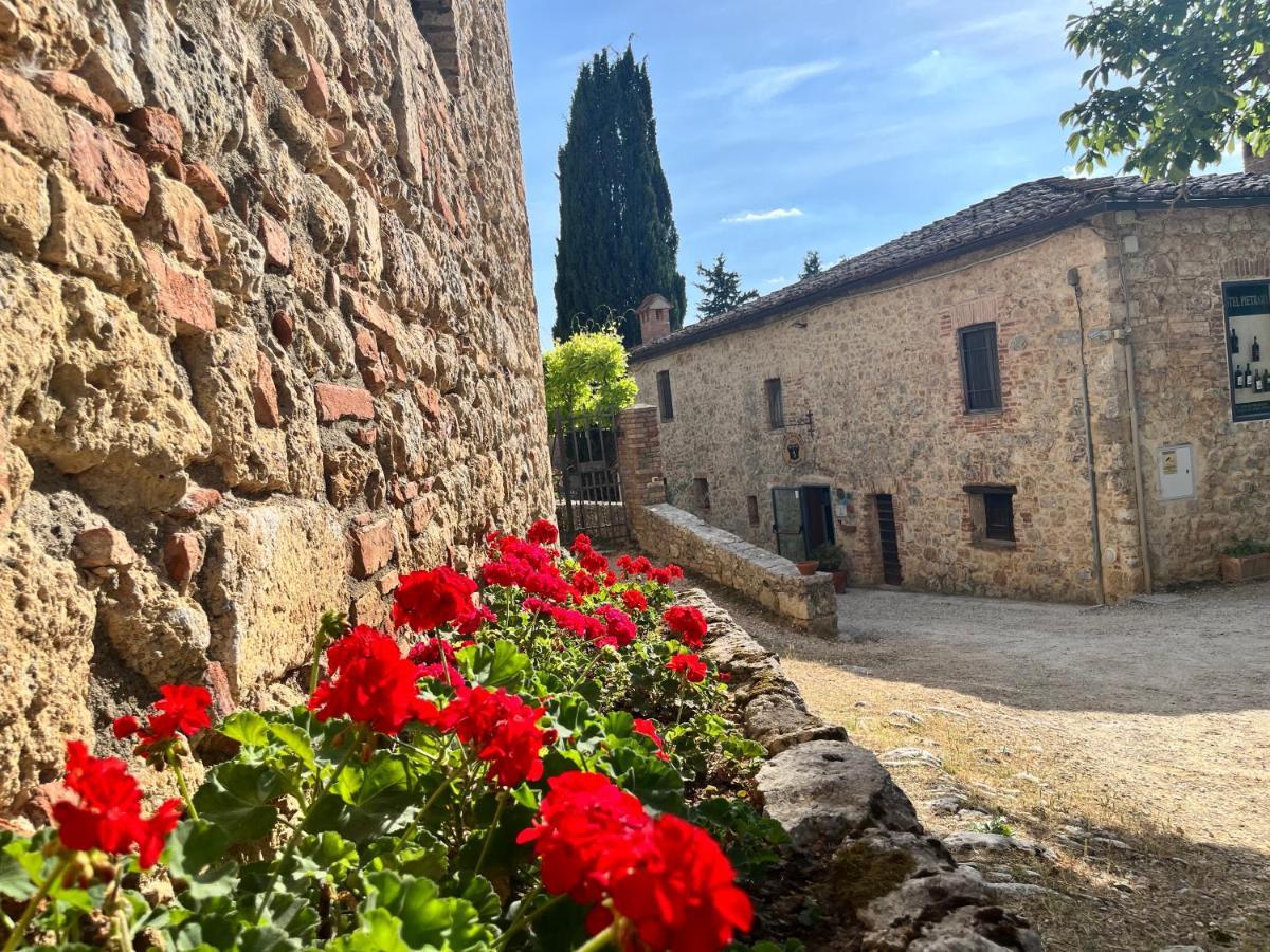 Castel Pietraio Villa Monteriggioni Bagian luar foto