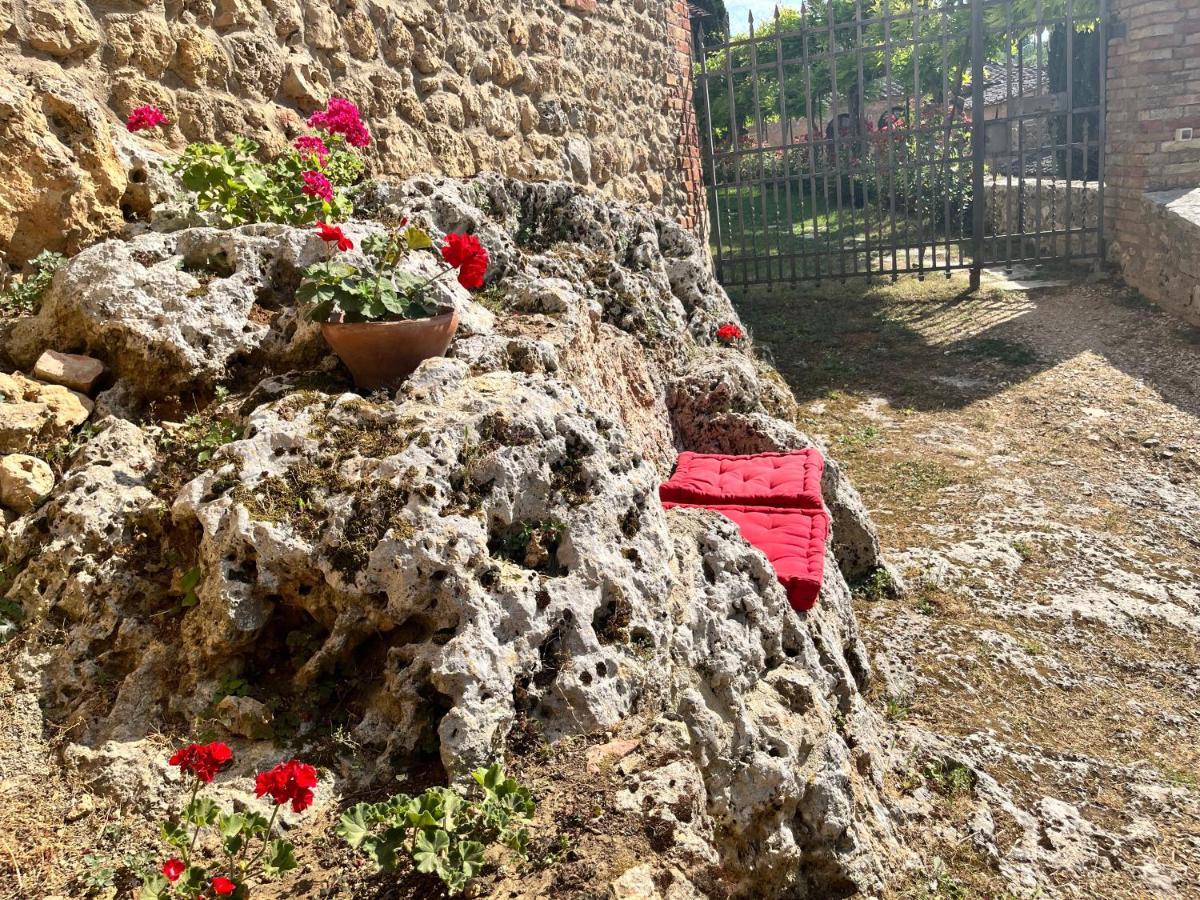 Castel Pietraio Villa Monteriggioni Bagian luar foto