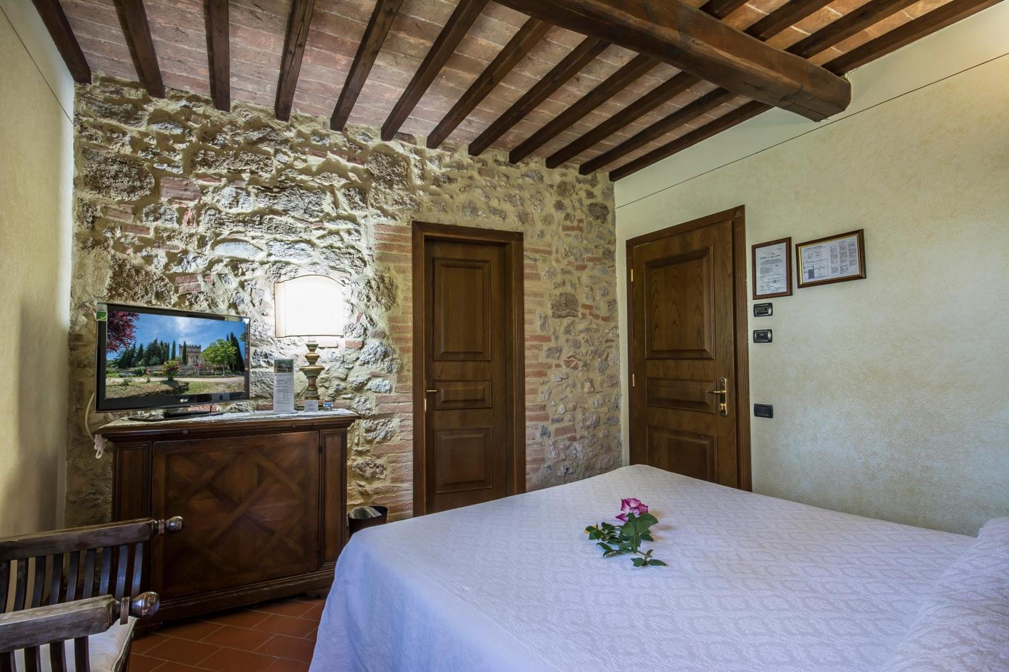 Castel Pietraio Villa Monteriggioni Bagian luar foto