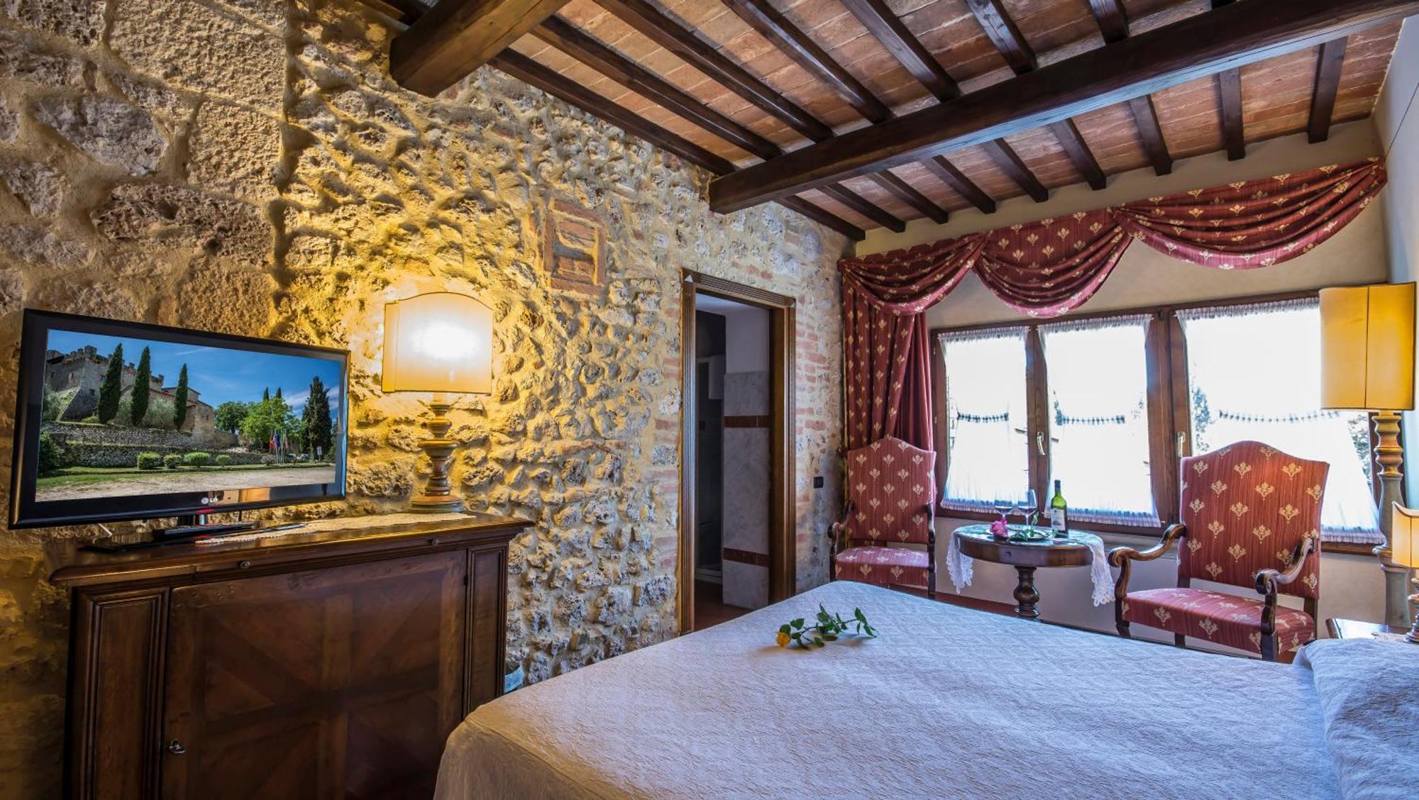 Castel Pietraio Villa Monteriggioni Bagian luar foto