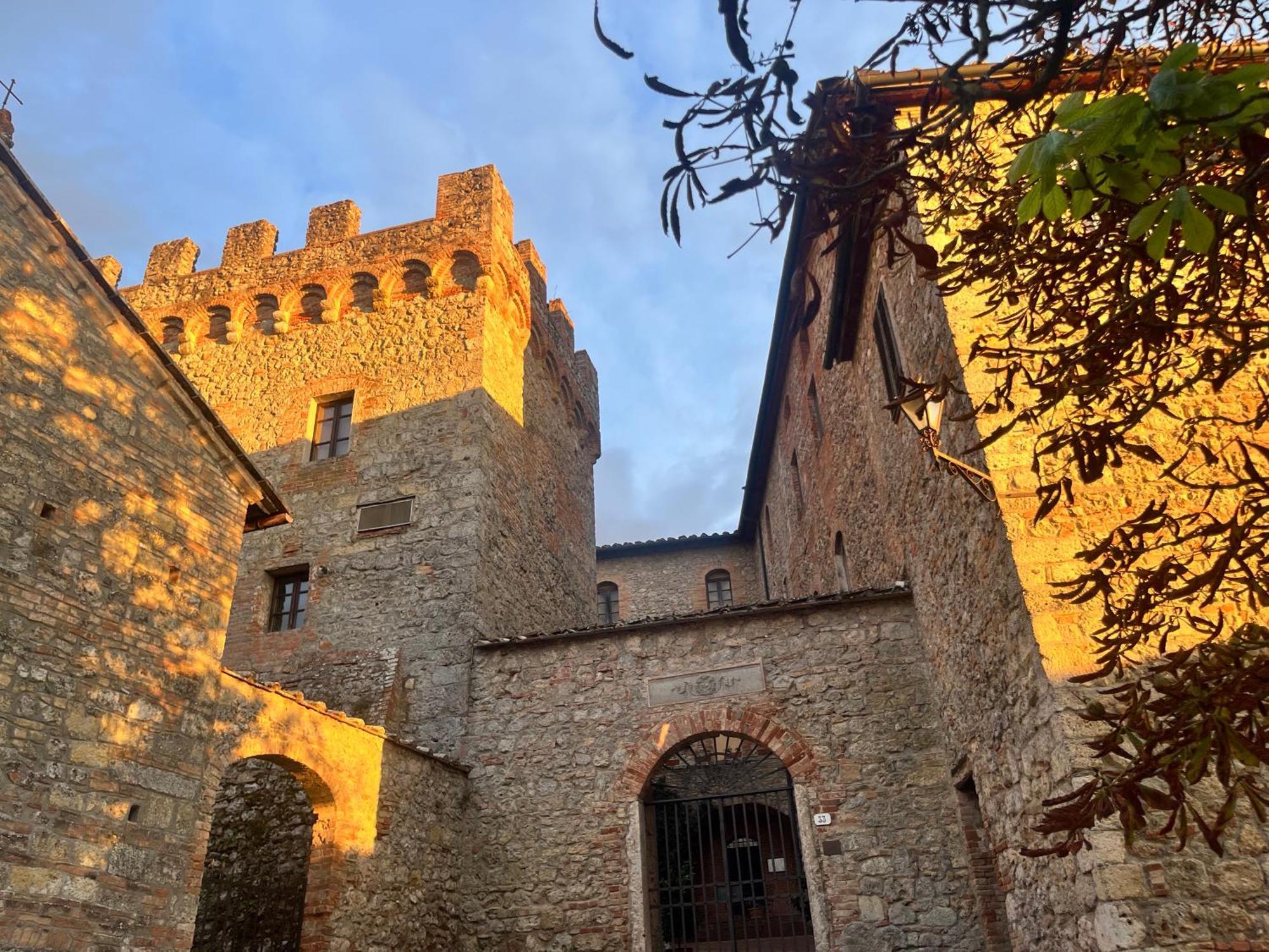 Castel Pietraio Villa Monteriggioni Bagian luar foto